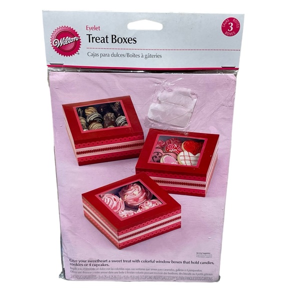 Wilton Eyelet Treat Boxes Sweetheart Set of 3 Per Package NEW Lot of 2 - Picture 3 of 9